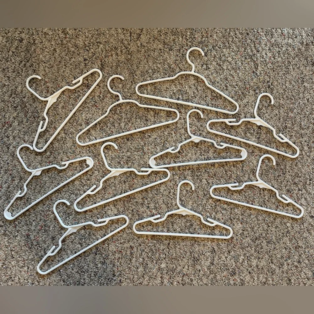Lot of 10 White Plastic Children’s Clothes Hangers